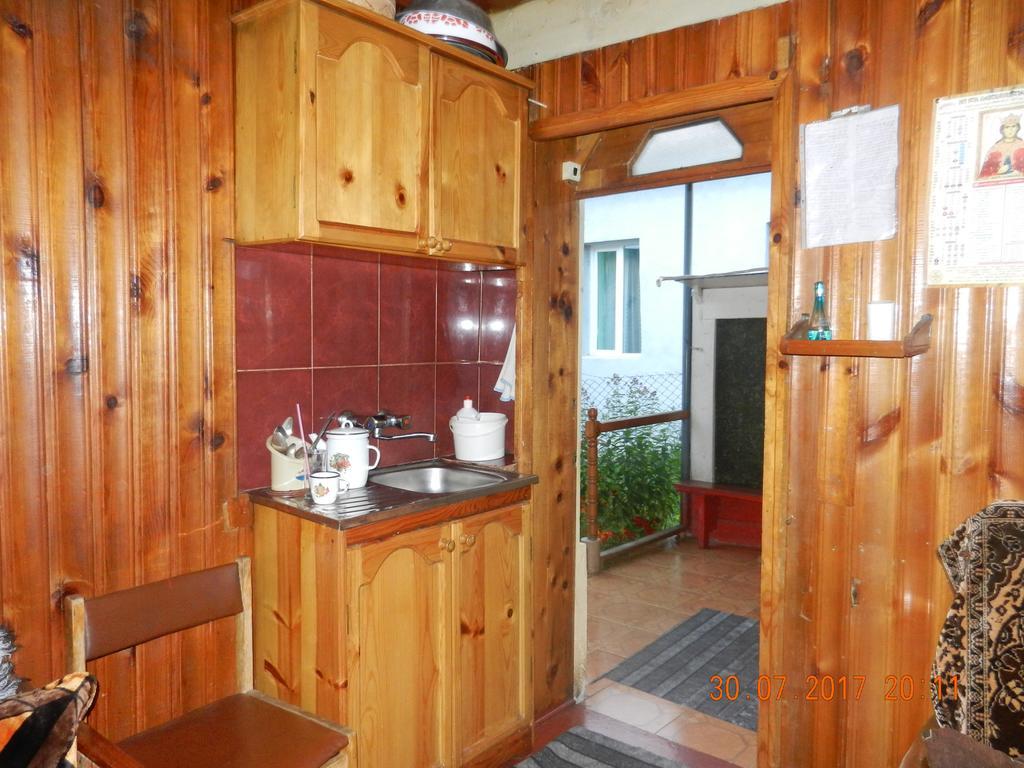 Marina Chartolani'S Guest House Μέστια Εξωτερικό φωτογραφία